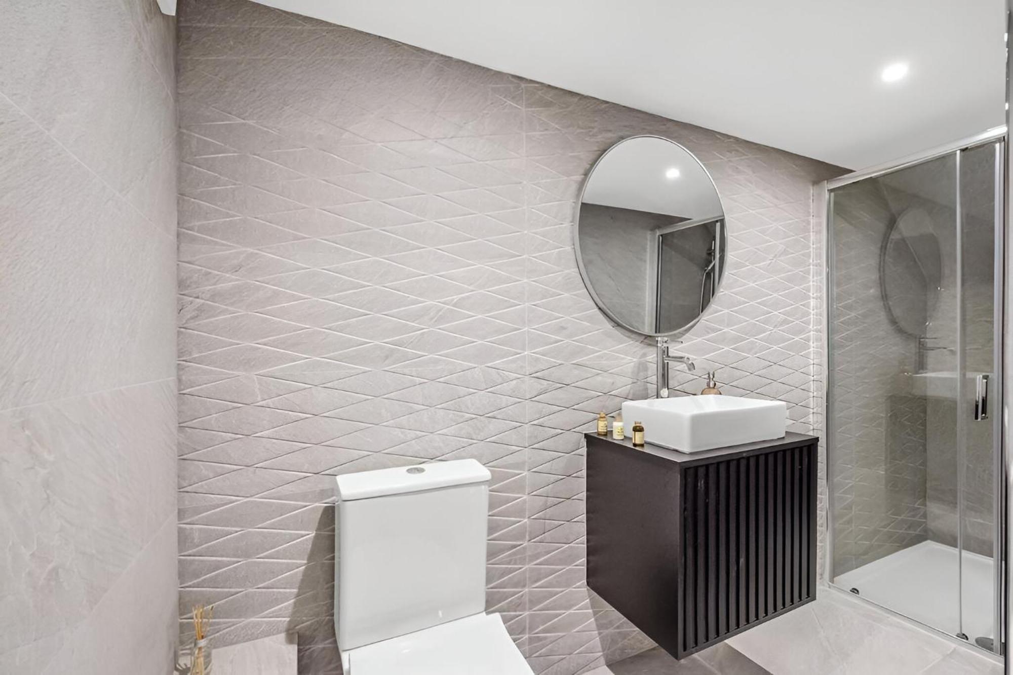 Cozy Perfect Blend Of Style & Convenience * Londra