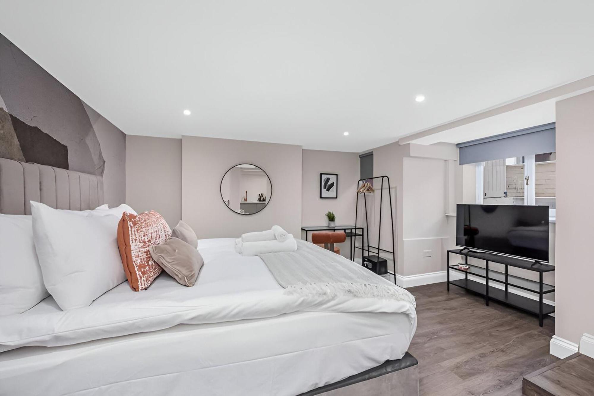 Cozy Perfect Blend Of Style & Convenience * Londra